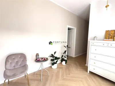 Casa cu 4 camere - Grivitei - foto 11