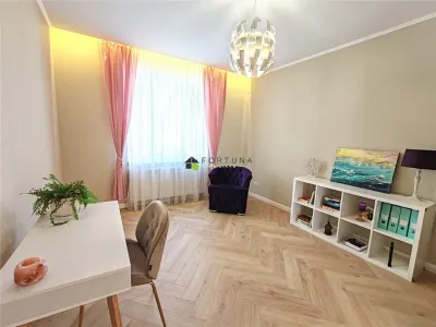 Casa cu 4 camere - Grivitei - foto 13