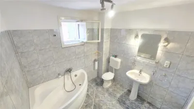 Vila impunatoare in Paulesti | Teren 1.384 mÂ² | Spatiu, Liniste si Intimitate, aproape de oras - foto 23