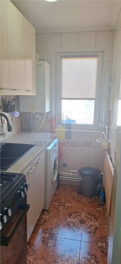 3 camere confort 2, Mobilat si Utilat, Hipodrom - Capatul lui 2 - foto 8