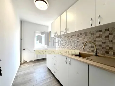 Garsoniera recent renovata, Mihai Bravu , Ploiesti - foto 4