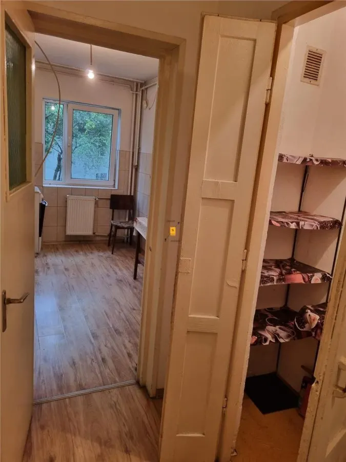 Apartament 2 camere zona Vest - foto 8