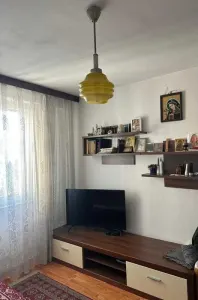 Apartament 3 camere Astra-piata,insorit,130000 Euro - foto 3