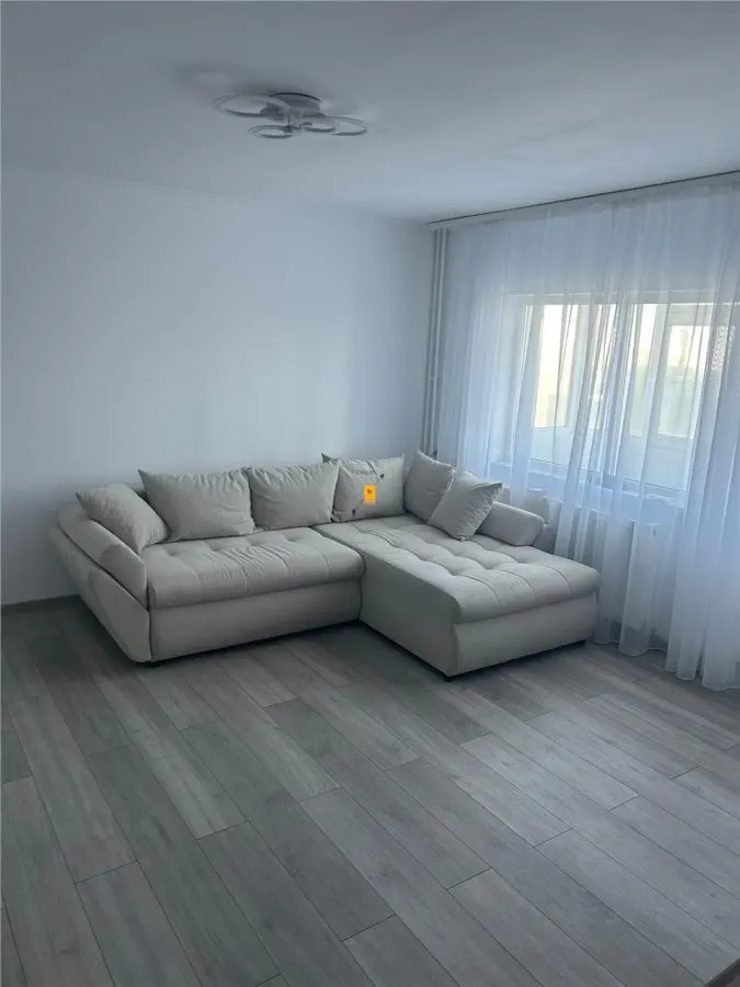 Inchiriere  garsoniera zona Mihai  Bravu - foto 1