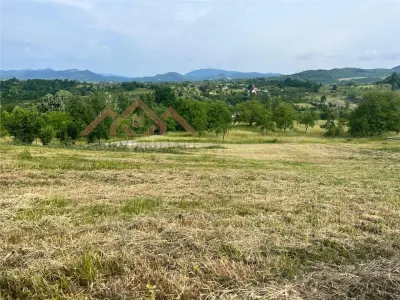 Teren intravilan, 25 ari, Danesti - foto 3