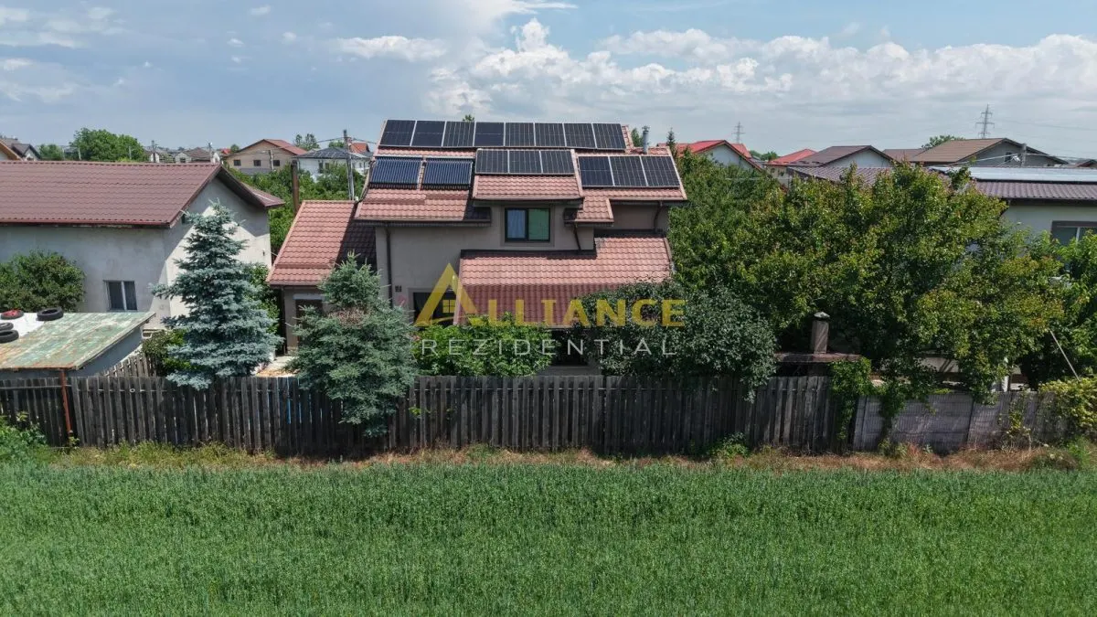 Vila Premium cu Piscina | Fotovoltaice 7,4 kW | 4 Camere | Garaj | Complet Utilata - foto 3