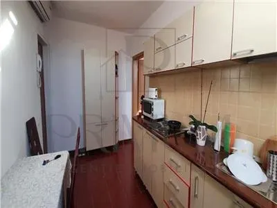 SOARELUI - APARTAMENT 1 CAMERA - mobilat, utilat, decomandat - foto 4