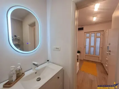 Casa situata central, cu un echilibru remarcabil intre traditie si design contemporan â€“ Brasov - foto 5