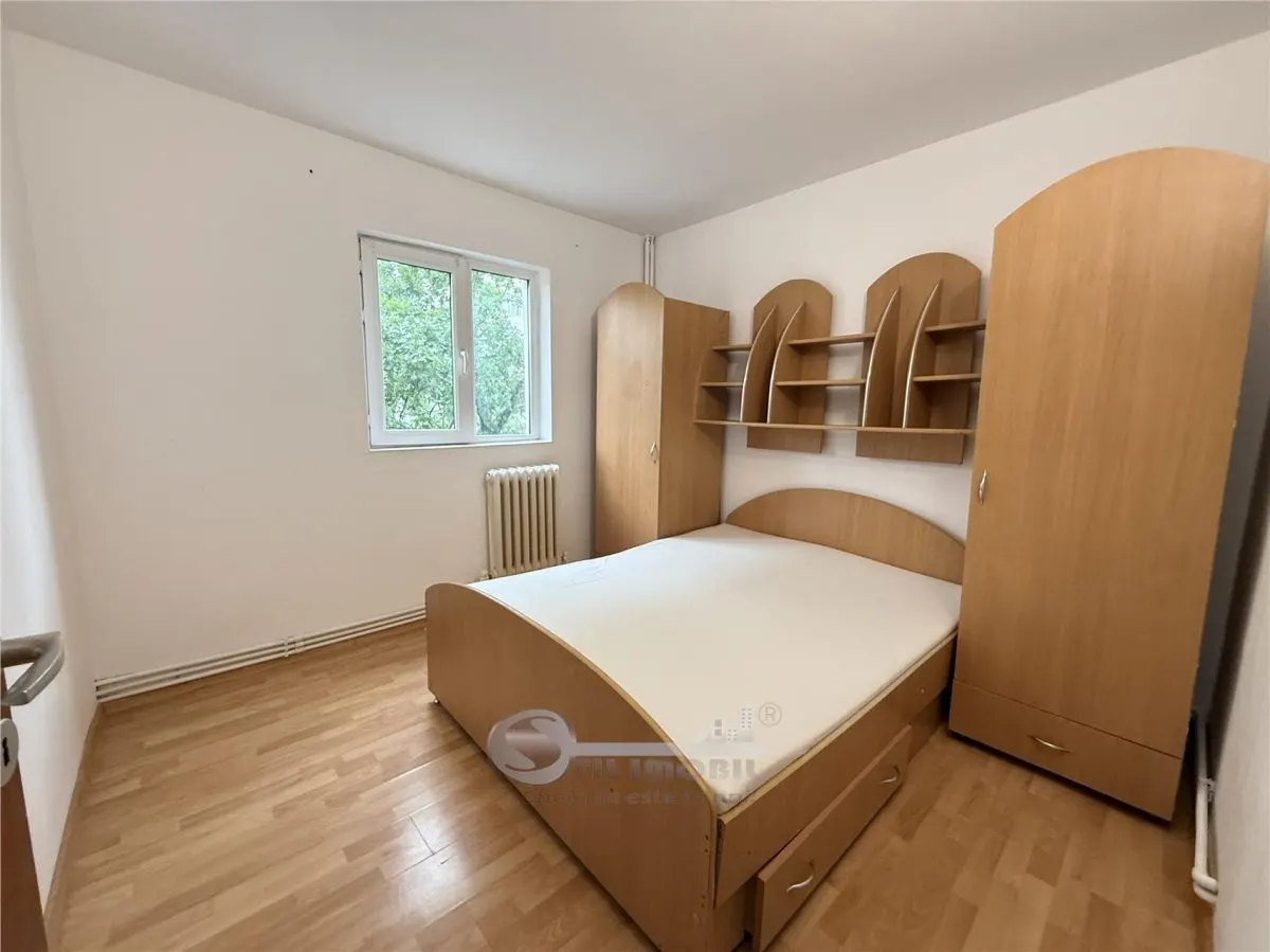 3 CAM GALATA  ET 3 MOBILAT UTILAT LIBER - foto 15