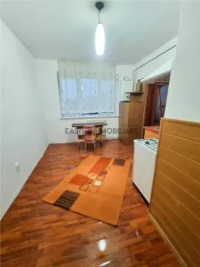 Apartament 2 camere, zona 7 noiembrie, UMF, Targu Mures - foto 4