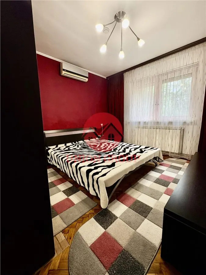 Apartament 3 Camere Decomandat cu Loc de Parcare și Boxa Tomis Nord - foto 4