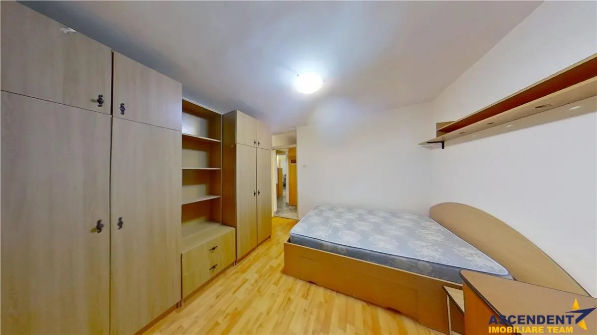 Decomandat, 3 camere, 2 bai, spatiu verde, mobilat, utilat, boxa, Faget, Brasov - foto 11