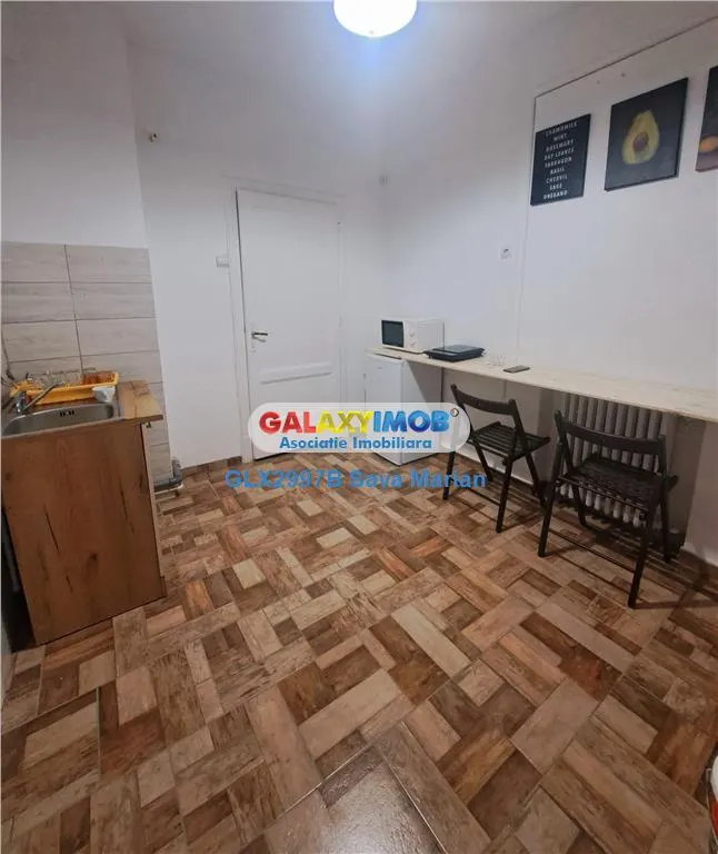 APARTAMENT DUBLU DE 5 CAMERE DE INCHIRIAT ROMANA - foto 12