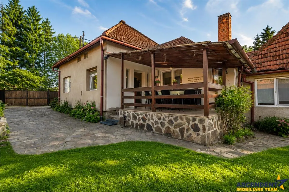 Casa familiala cu: teren 2.822 mp intravilan, sauna,  atelier, terasa, Central Capeni Baraolt - foto 1