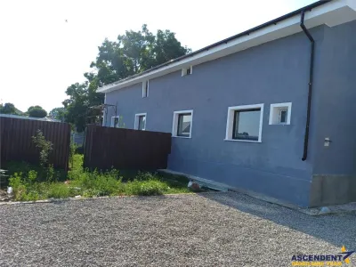 Casa si pentru cazare muncitori in zona parcului industrial Prejmer Brasov - Prejmer