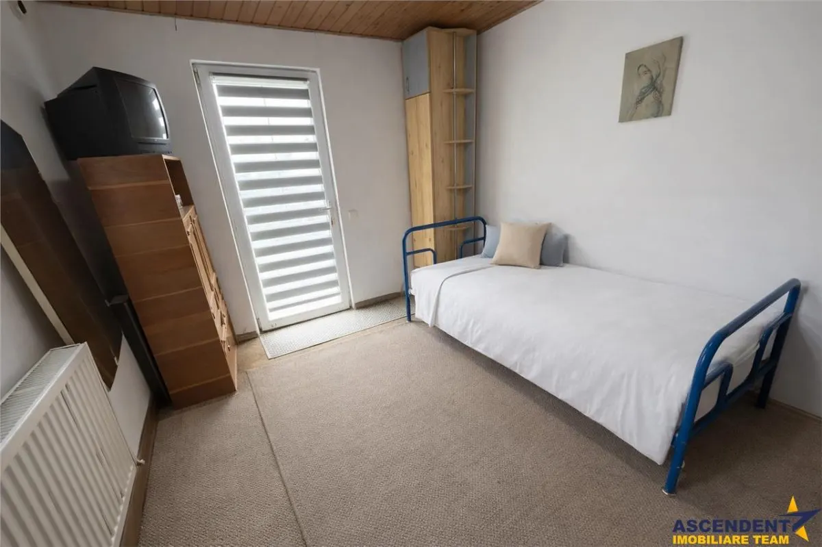 Casa cu 650 mp teren,zona linistita,curte verde,potential extindere,Gheorghe Doja, Targu Mures. - foto 5