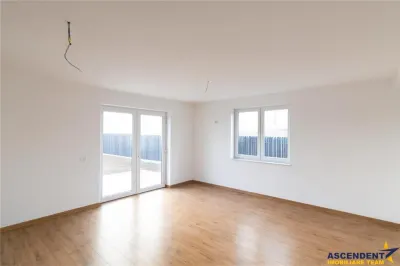 Vila calitativa, luminoasa linie, incalzire pardoseala, utilitati, Sanpetru, Brasov - foto 2
