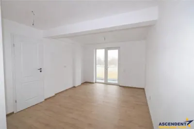 Vila calitativa, luminoasa linie, incalzire pardoseala, utilitati, Sanpetru, Brasov - foto 15