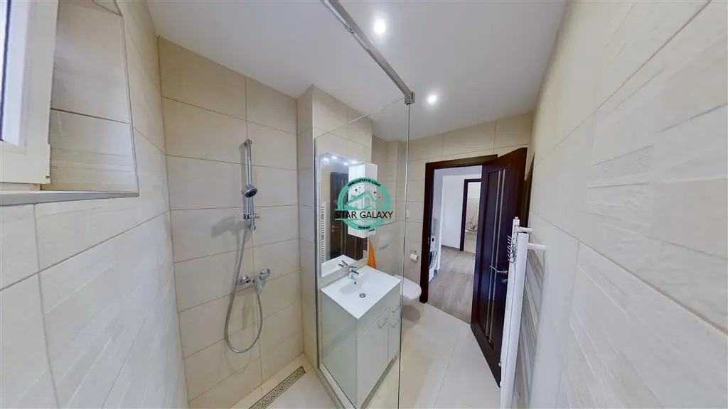 Inchiriez apartament cu 3 camere in Cornisa mobilat si utilat modern - foto 7