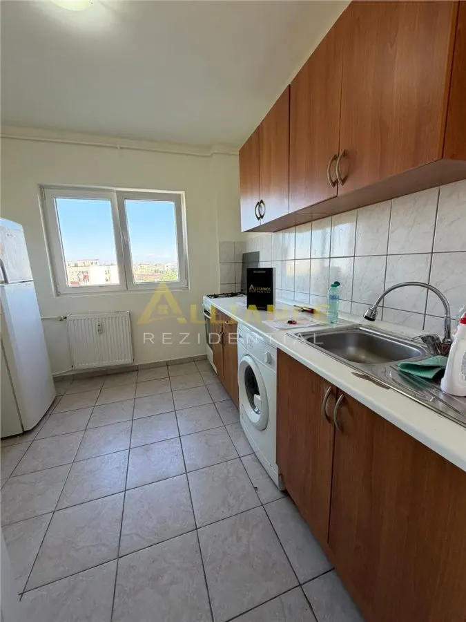 Apartament 2 camere renovat | Bloc anvelopat | Etaj 10/10 cu lift - foto 6