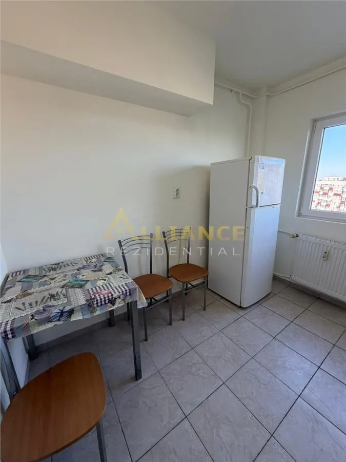 Apartament 2 camere renovat | Bloc anvelopat | Etaj 10/10 cu lift - foto 8