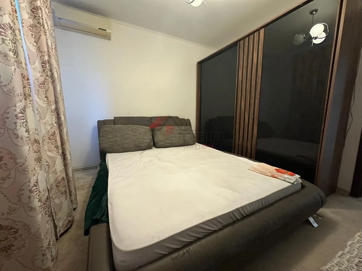 Inchiriere Apartament cu 3 camere Decomandat Palas Mall - foto 3