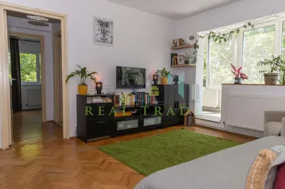 Apartament  2 camere etaj intermediar zona Gemenii - Brasov