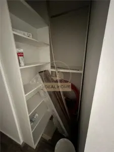 Apartament 2 camere Etaj 1 Renovat - foto 4