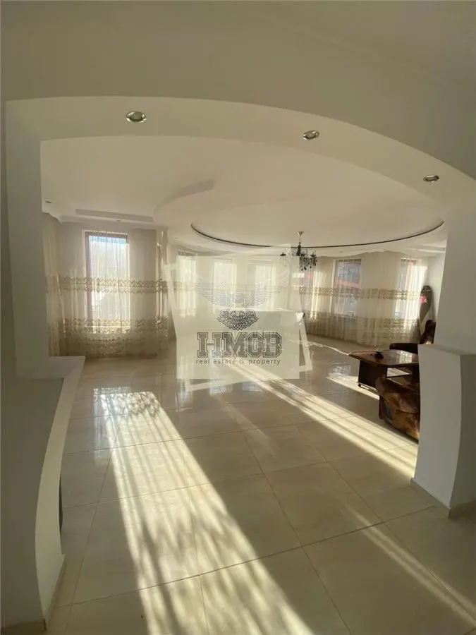 Casa 5 camere 2 bai balcon si 567 mp teren in Rasinari - foto 9