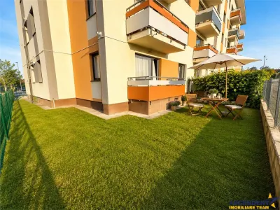 Cu gradina si loc parcare, apartament 2 camere, 63mp, decomandat, Tractorul, Brasov - Brasov