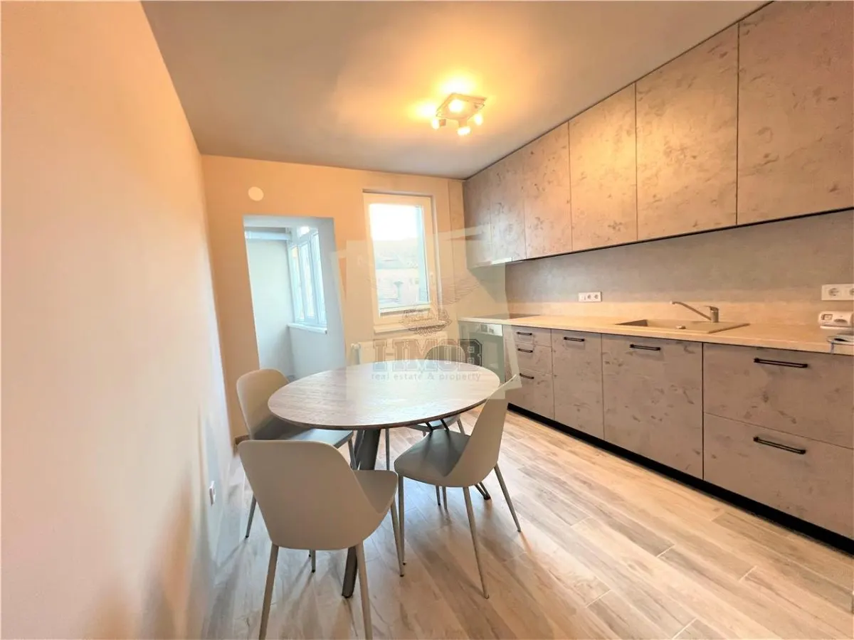 Apartament etajul 1 cu 3 camere 2 bai 2 balcoane zona centrala - foto 8