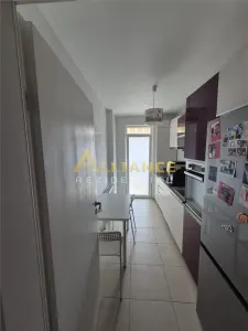 Apartament 3 Camere - Aparatorii Patriei - Gata de Mutare - foto 3
