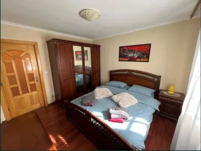 Apartament 3 Camere â€“ Podu Roș | Lângă Facultatea de Fizică - Iasi