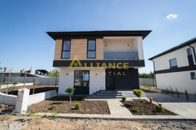 Casa individuala P+1E ||4 camere 2 bai || teren 330mp || 300m de scoala - Berceni