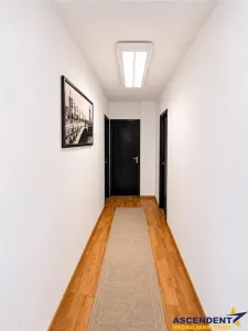Cladire comerciala reprezentativa, 670 mp, vizibilitate, parcare proprie, vitrinaj stradal si potential multiplu, Targu Mures - foto 13