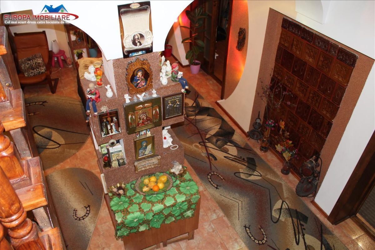 Vila  de vanzare zona ultracentrala Tulcea - foto 20