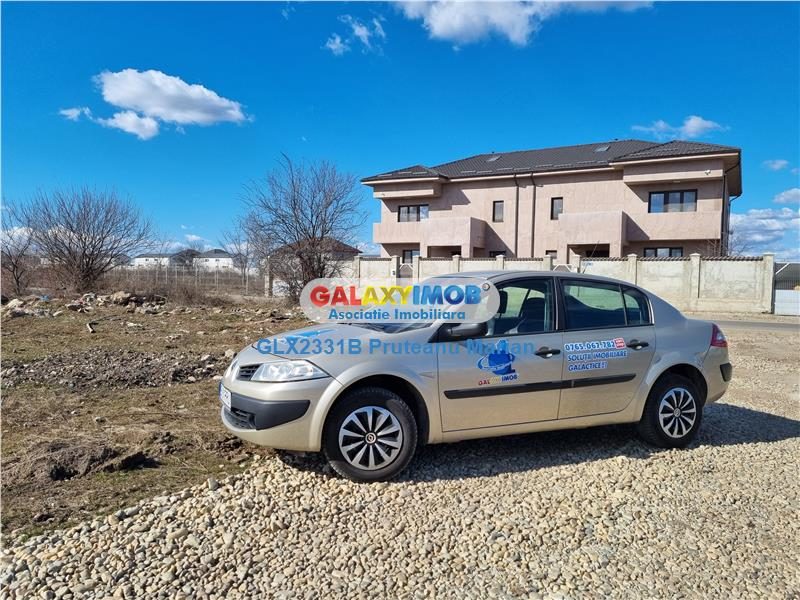 Vanzare teren 11000 mp  pe strada  Safirului din Bragadiru. - 