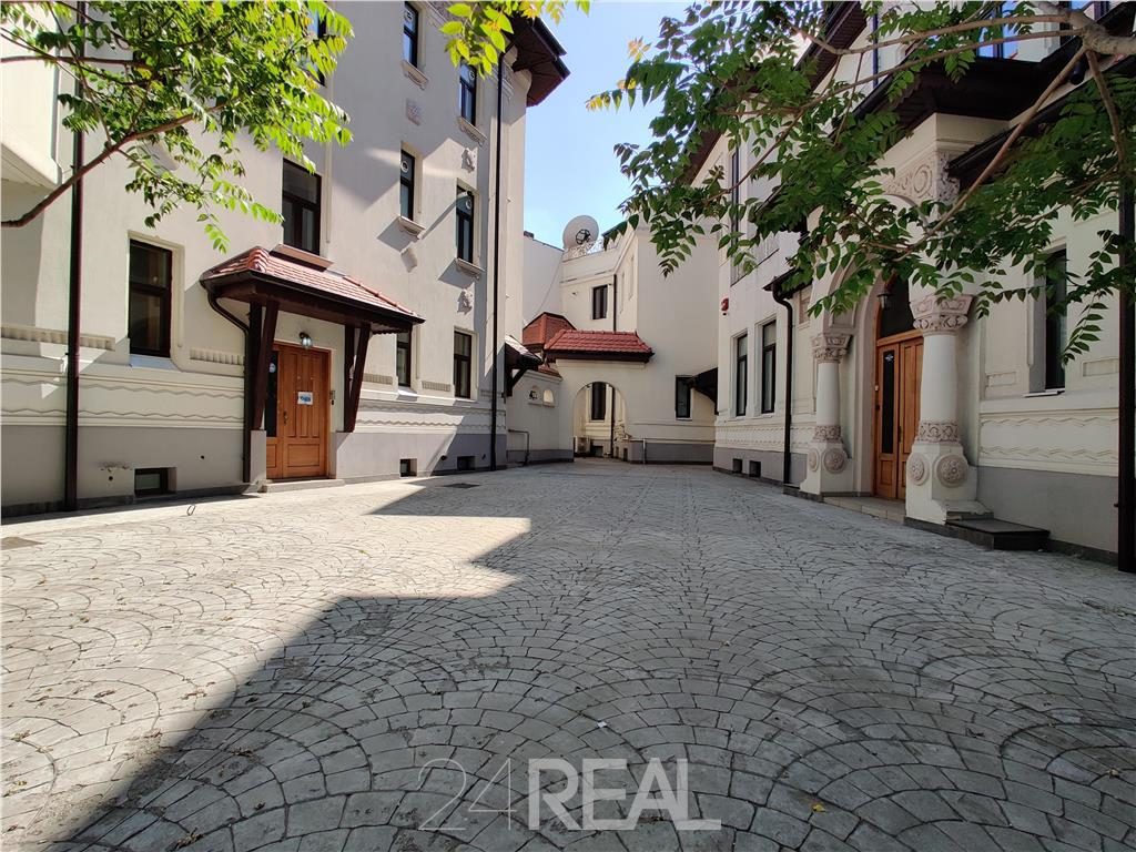 Vila de prestigiu de vanzare - foto 11