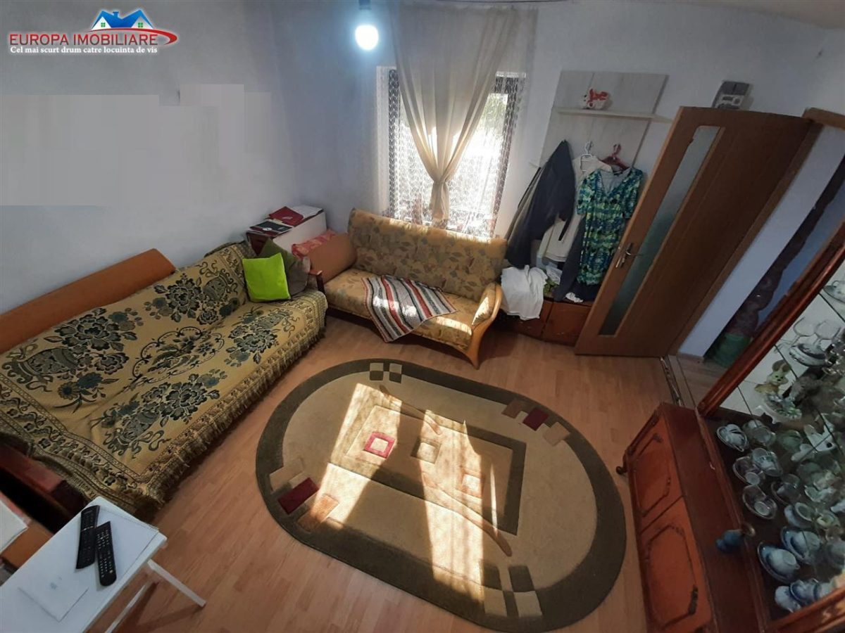 Casa D+P+M de vanzare zona centrala Tulcea - foto 16