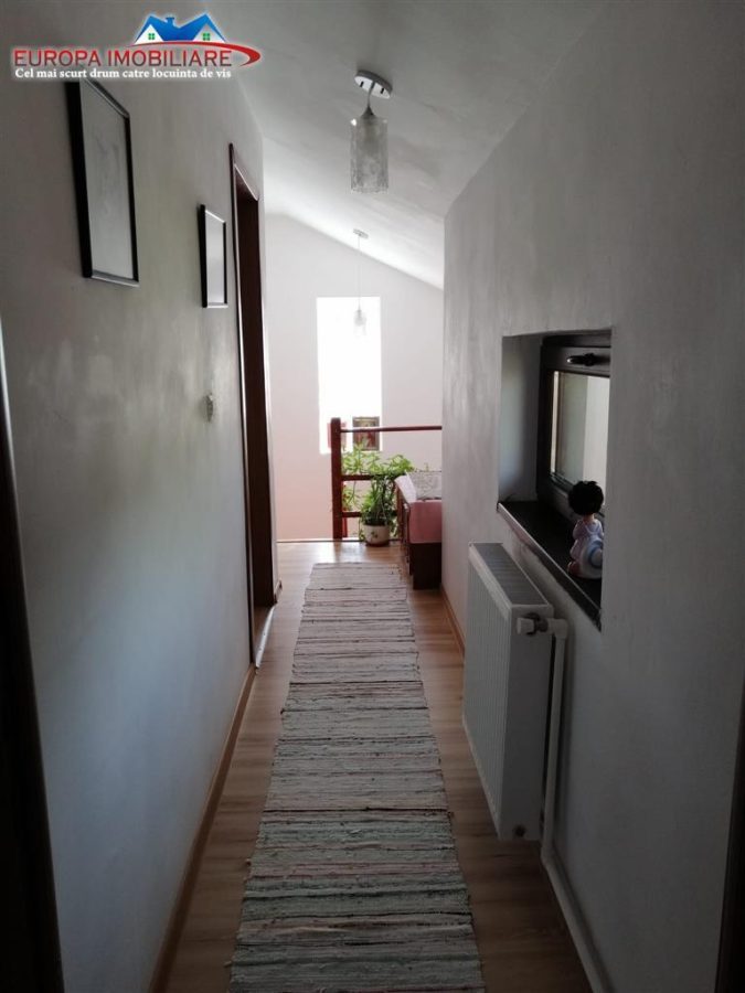 Casa D+P+M de vanzare zona centrala Tulcea - foto 10
