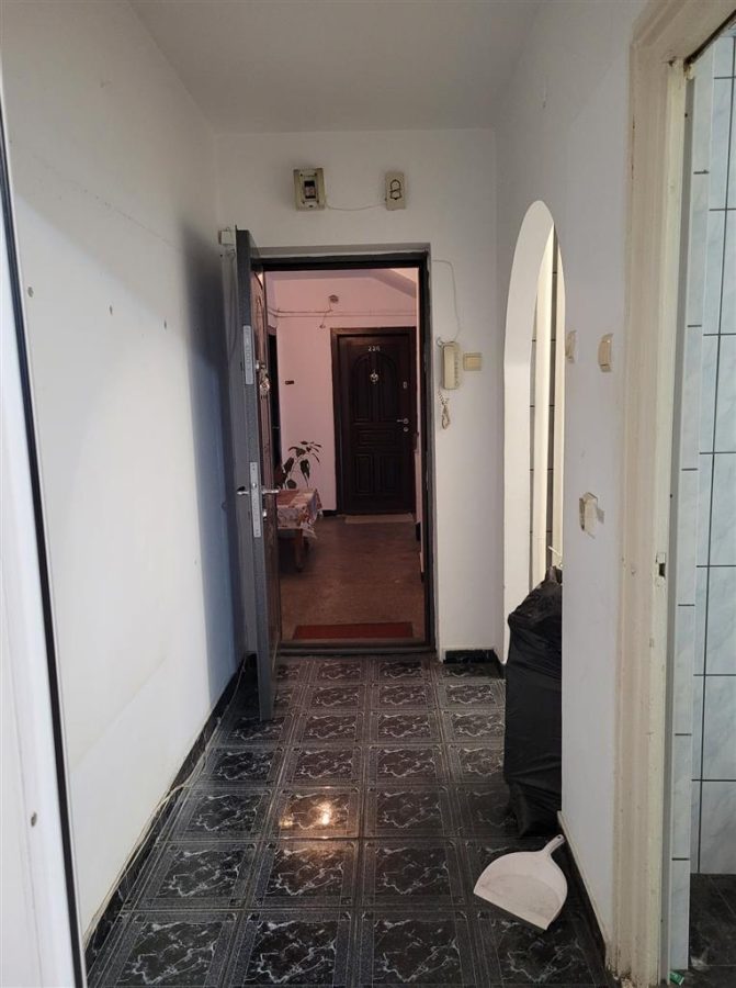 Garsoniera Mihai Bravu - foto 5