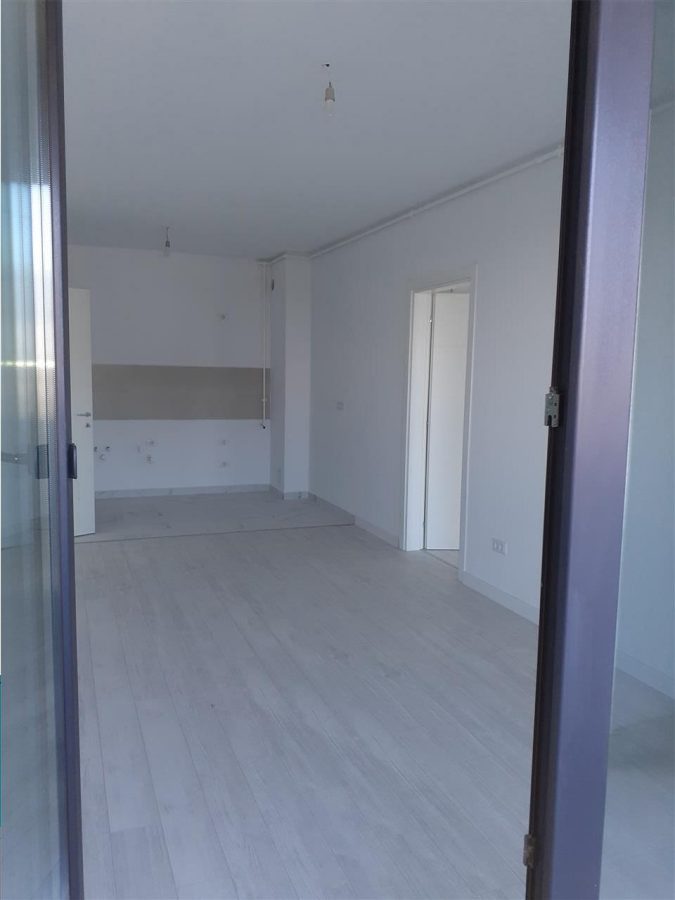 Apartament 3 Camere Incalzire in Pardoseala Ansamblu Nou Rahova - foto 8