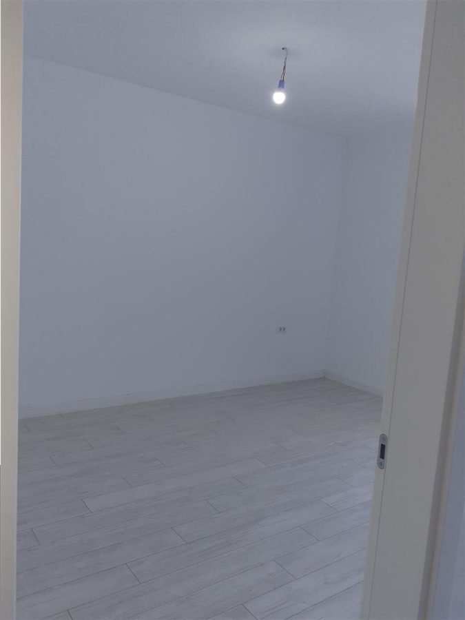 Apartament 3 Camere Incalzire in Pardoseala Ansamblu Nou Rahova - foto 9