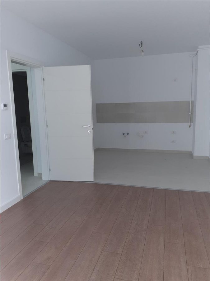 Apartament 2 Camere Incalzire in Pardoseala Ansamblu Nou Rahova - foto 4