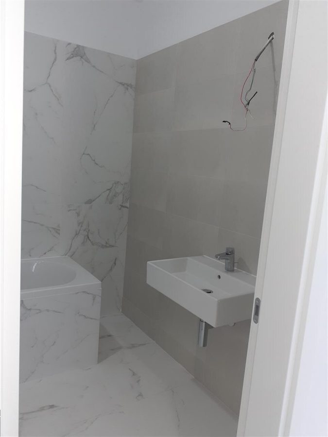 Apartament 3 Camere 77 mp Tower Residence Sos.Salaj - foto 16