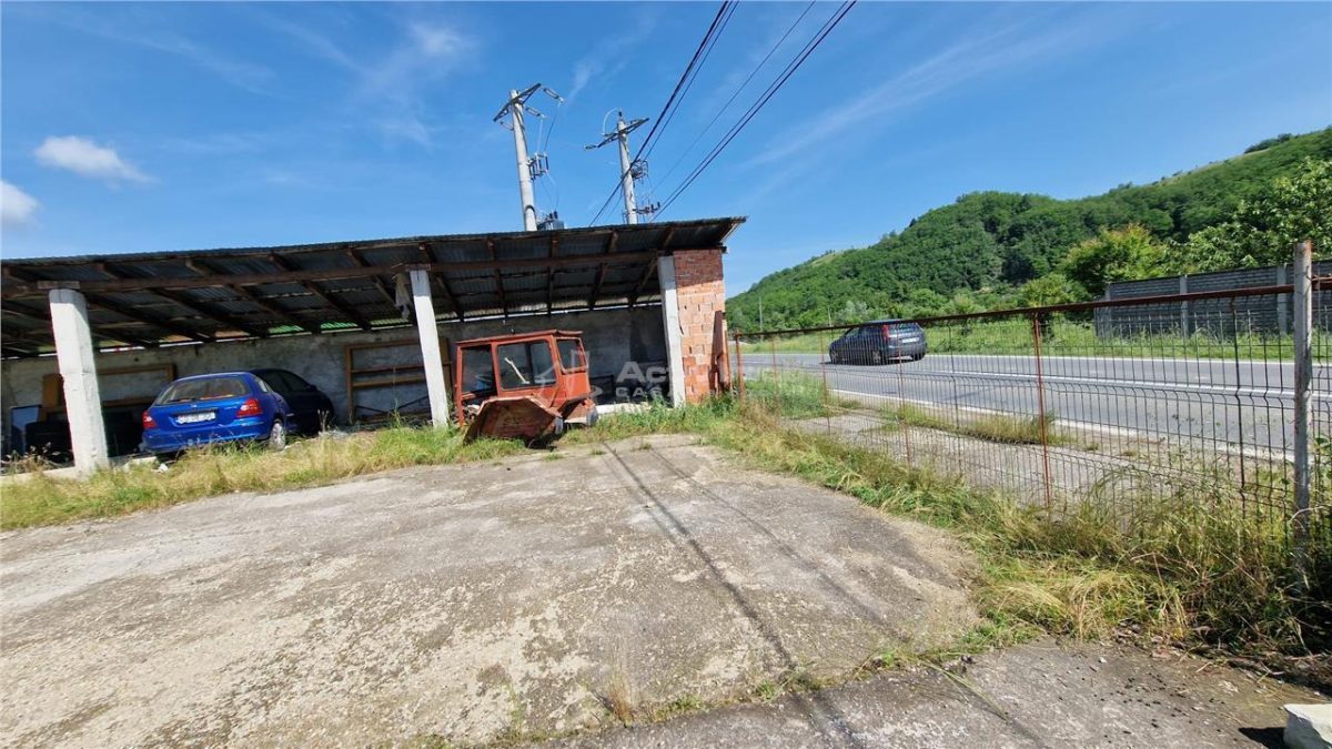 Farliug Servis Auto 65 000 euro,Corp camere 45 000 euro.Comision ZERO Cumparator - foto 5