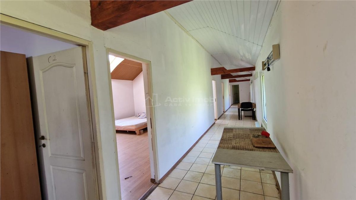 Farliug Servis Auto 65 000 euro,Corp camere 45 000 euro.Comision ZERO Cumparator - foto 9