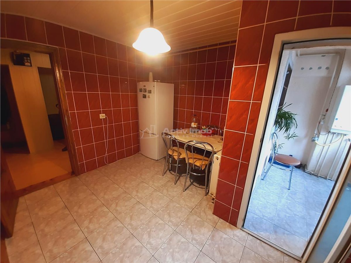 CHIRIE, Resita, 3 Cam., Cf.1, Dec., Central - foto 13