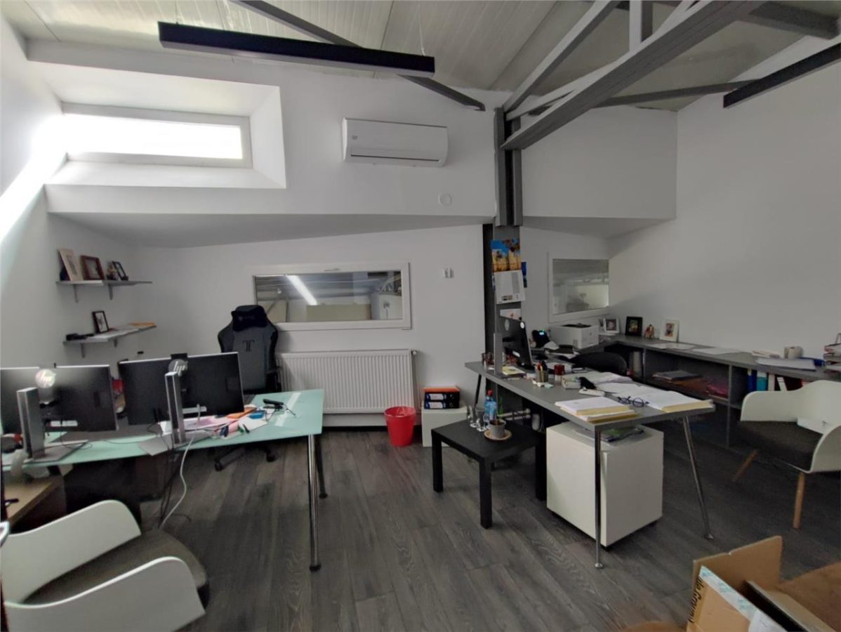 Hala 1600 mp,curte betonata 1300 mp, cu contract chirias 9500 e - foto 14