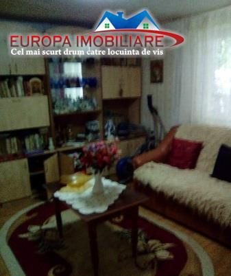 Casa cu 5 camere Zona Centrala - foto 7